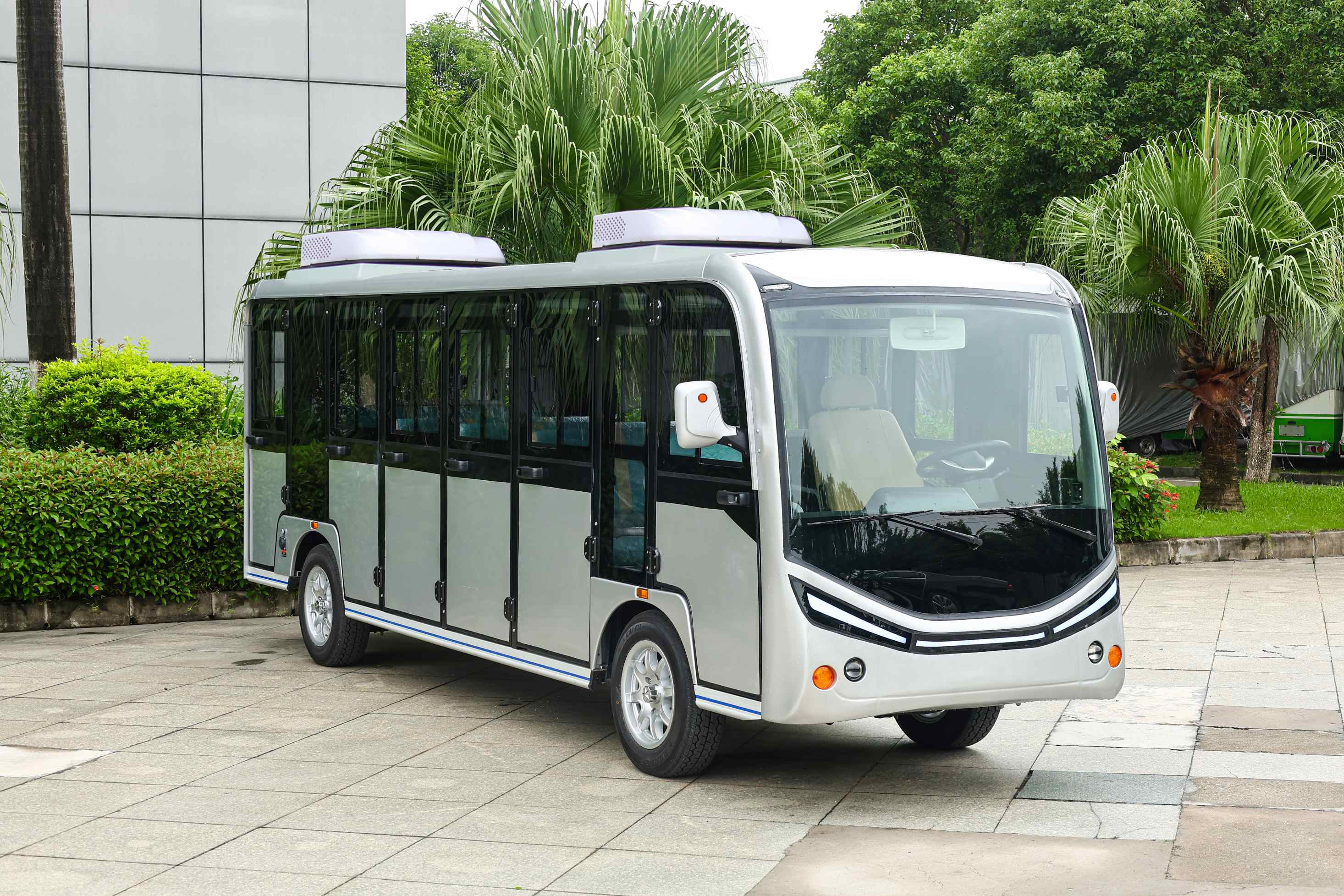 23座带空调观光车c15521356211c.jpg